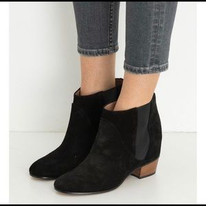 Golden Goose (deluxe brand) women boots size 7